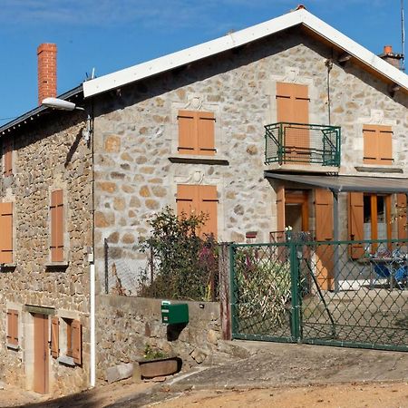 Gite De Sauviat 25 Chemin Du Grand Pacher Le Bourg De Sauviat 63120 Ngoại thất bức ảnh
